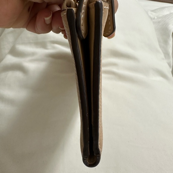 Coach double zipper wallet. Slick deigns with two zip pockets. NWOT - Picture 2 of 6